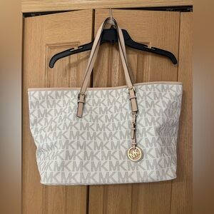 Michael Kors Tote